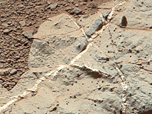 Curisioty. Фото залежей кальция на Марсе
