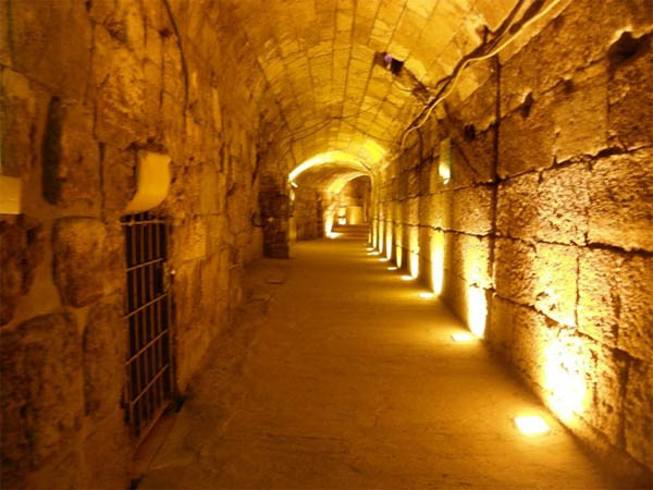 туннель западной стены, мегалиты, подземные тоннели, стена плача, израиль